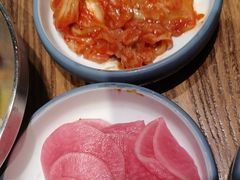 -明洞阿姨·韩式酱蟹烤肉·创意料理(三元桥店)