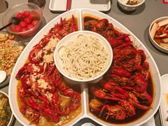 -龙巢盱眙龙虾·牛蛙·烧烤宵夜(八卦岭店)