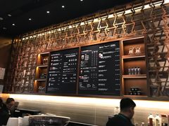 -星巴克臻选(北京颐堤港中心第二店)