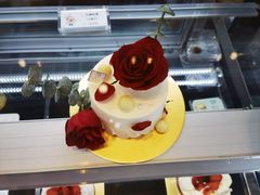 -花花卷卷·鲜食蛋糕(静安久光百货店)