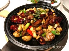 -千百味红餐厅·江西菜(绿地双子塔店)