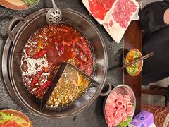 -渝井巷重庆老火锅(沈阳吉祥店)