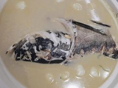 -香山湖渔家大院