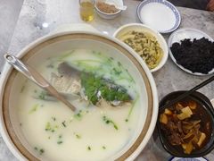 -紫藤园·天目湖大鱼头(南山竹海店)