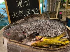 -梅园国际大酒店·自助餐厅(光明港店)