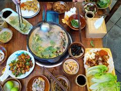 -贵厨酸汤牛肉(花果园国际中心店)