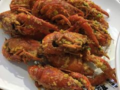 -龙巢盱眙龙虾·牛蛙·烧烤宵夜(八卦岭店)