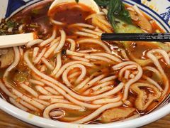 -鑫花溪牛肉米粉(凤凰街创始总店)