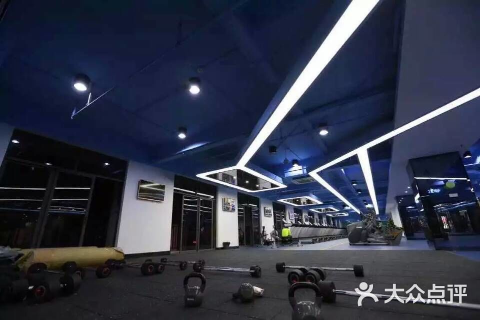 境界健身有限公司有氧运动操房图片-郑州健身