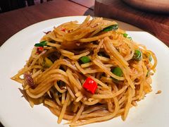 -肆海小川菜酒馆Wine Bistro (青年路店)
