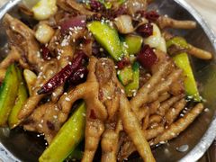 干锅姜辣凤爪-江城燕子大排档(江汉路步行街店)