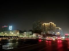 -海底捞火锅(大学路新象城店)
