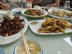 -老码头黑皮肘子锅包肉熏酱水饺(文政街店)