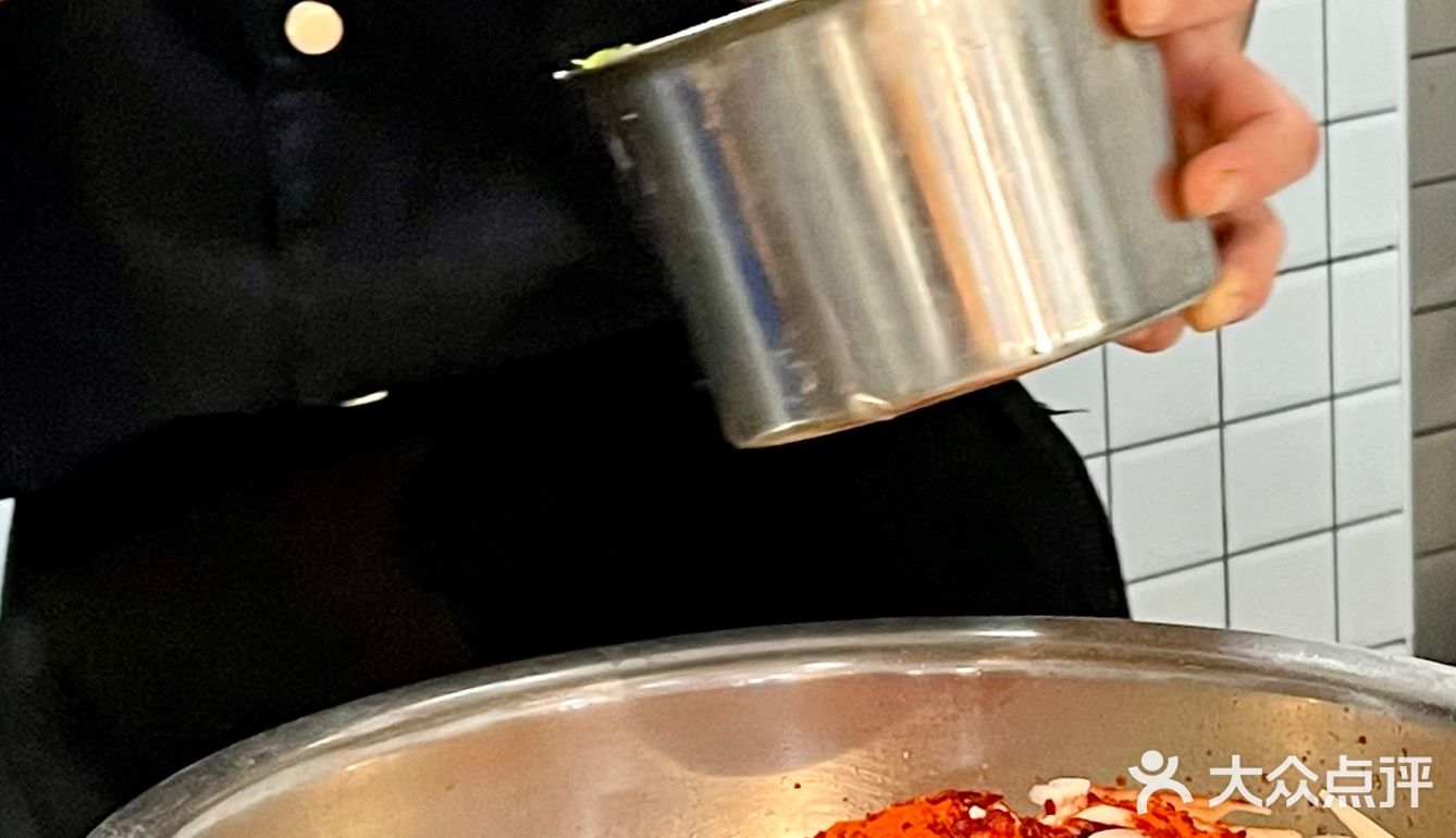 这一刻我被馋到了🥩韩式烤肉也有熟成牛排。