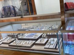 -鑫羽黄金首饰奢侈品回收鉴定