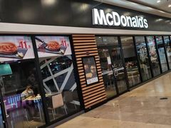 门面-麦当劳(龙之梦购物中心店)
