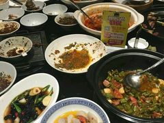 -黔蘑菇四季餐厅(观山湖店)