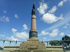 -人民防洪胜利纪念塔