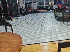 -UP健身私教馆(海岸城店)