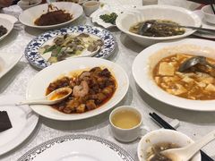 -梅龙镇酒家(南京西路总店)