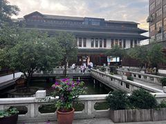 -麒麟小院·老九江菜(安平路店)