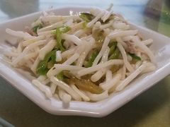 芦苇根炒肉丝-梦缘水乡·湖景餐厅