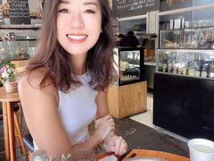 牛油果温泉蛋吐司-O'mills Sourdough Bakery&Bistro(永嘉路店)