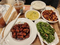 -乡村基·川味现炒大王(熙悦天街店)