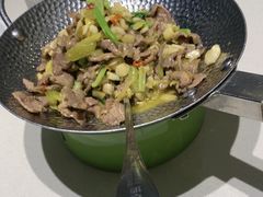 -绿草地·湘菜(7mall店)