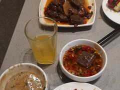 -海底捞火锅(宝龙广场夜宵主题店)