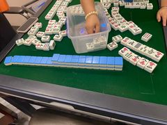 -开心棋牌(沪南路店)