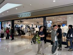 -Hollister(天环广场店)