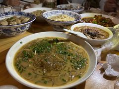 -荣家小吃(紫阳街店)