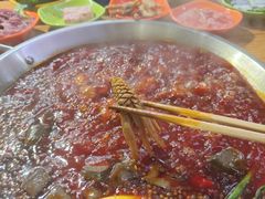 -毛毛老火锅(八年观音桥店)