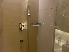 -兴芮温泉度假区