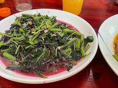 -芦茨金富饭庄·25年老字号·专做稻草鸡