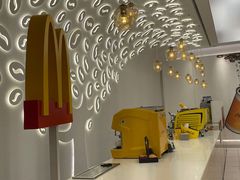 -麦当劳(徐汇漕溪北路百脑汇店)