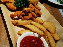 -必胜客(骡马市店)