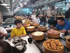 -品多珍自助回转火锅餐厅(增城万达店)