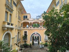 -胡志明市美术馆