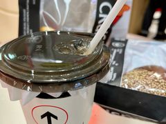 -HOT CRUSH趁热集合·现烤面包(环球港店)