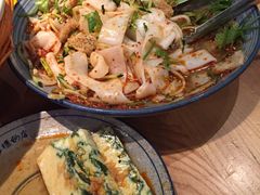 -上海世茂广场(南京东路店)