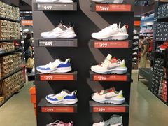 -NIKE上海青浦优选体验店