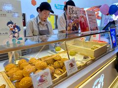 面包甜点陈列柜-西树泡芙(北京密云万象汇店)