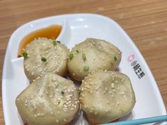 -小杨生煎(白玉兰广场店)