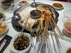 -佰人王串串香火锅(洋珠巷店)