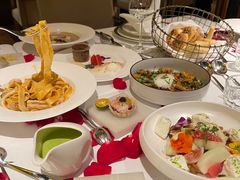 -Mogul Eatery·大亨餐酒馆