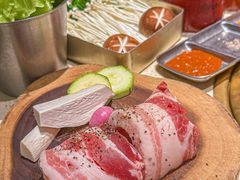 -蚂蚁洞·烤肉大营地(上海静安大悦城店)