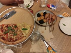 -乐凯撒披萨(国威电子商务大厦店)