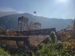 -四川汶川特大地震漩口中学遗址